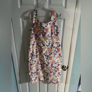 Sleeveless floral sheath dress